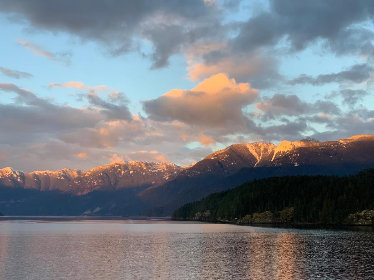 Bed and Breakfast Earls Cove Orca View Egmont Exteriér fotografie